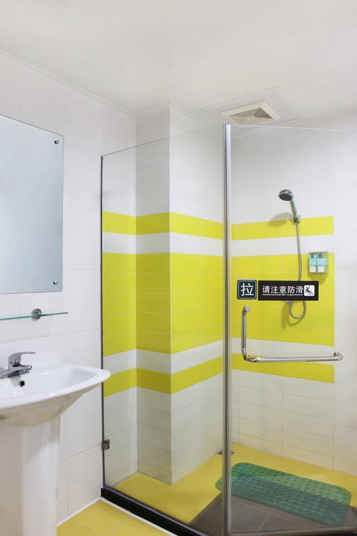 7Days Inn Xiamen Haicang Szoba fotó